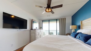3 bedrooms, iron/ironing board, Internet, bed sheets - 3BR w/ Wraparound Balcony: Suntide III - Unit 901 (South Padre Island)