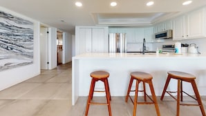 Coffee/tea maker, fridge, microwave, stovetop - 3BR w/ Wraparound Balcony: Suntide III - Unit 901 (South Padre Island)