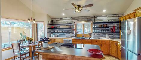 Refrigerador, microondas, parrilla de estufa y lavavajillas