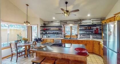 Work & Play! Spacious Lake-View Home in Greeley