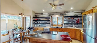 Work & Play! Spacious Lake-View Home in Greeley