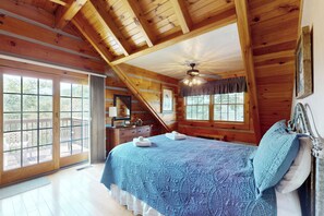 3 chambres, fer et planche à repasser, accès Internet, draps fournis