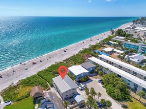Beach - Island Breeze Condo on the Beach (Englewood)