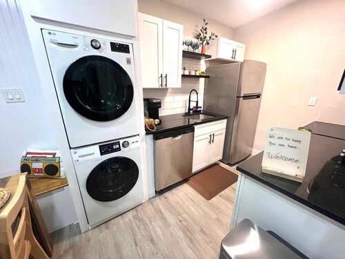 3-bedroom Peaceful Longwood Home – Minutes to Attractions - Netflix - LOCATION