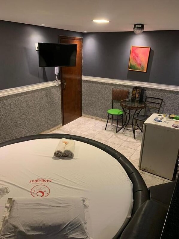 Desk, blackout drapes, free WiFi