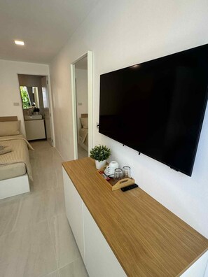 Blackout curtains, free WiFi, bed sheets - SIAM LOUNGE - Pratumnak (Pattaya)