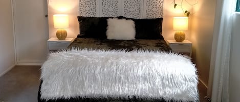 1 bedroom, free WiFi, bed sheets