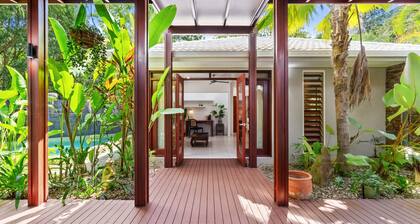 Private Three Pavilion Home with Heated Pool – Seclusion Pavilions Palm Cove