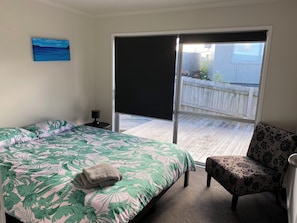 4 habitaciones, escritorio, tabla de planchar con plancha y wifi gratis 
