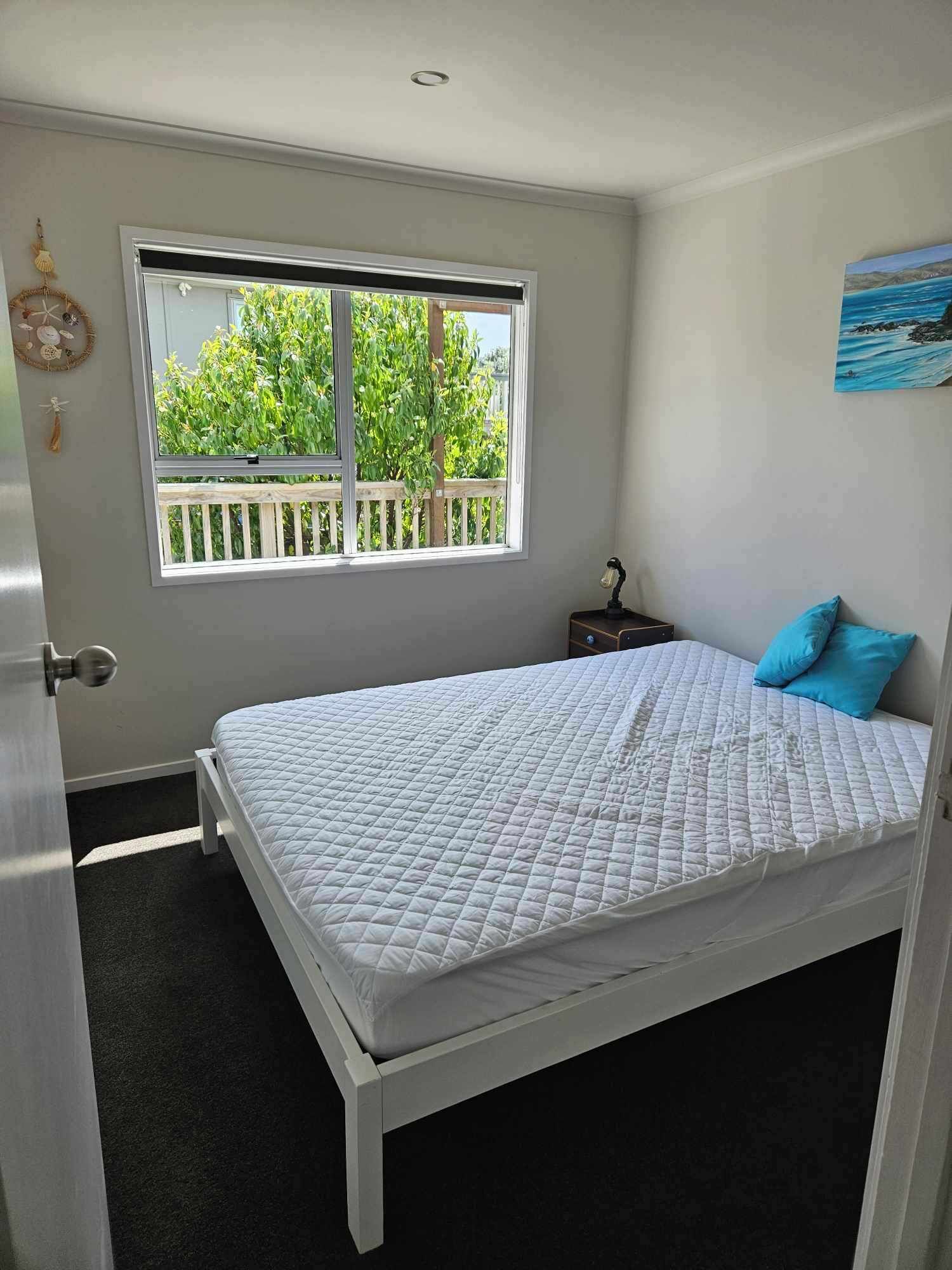 4 bedrooms, desk, iron/ironing board, free WiFi