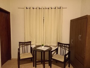 Dining - Chalet in Ubatuba, Itaguá Beach (Ubatuba)