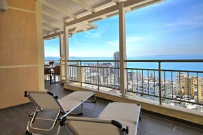 Property grounds - Hill Apartment with Sea View in Durres, Durres, Albania (Durres)