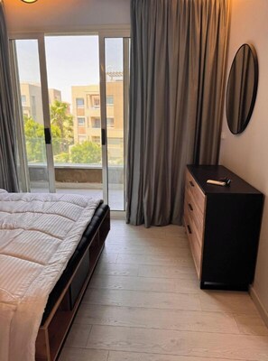 3 habitaciones, wifi gratis, ropa de cama y acceso para silla de ruedas 