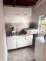 Mini-fridge, oven, stovetop, dishwasher