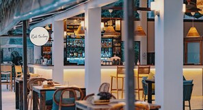 Desayuno continental incluido todos los días