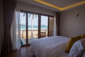 Villa Supérieure, balcon, vue mer | Coffres-forts dans les chambres, Wi-Fi gratuit