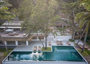Outdoor pool - the nest private beach resort (Chumphon)