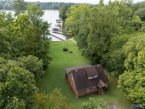 Elk River Retreat, in Rogersville AL