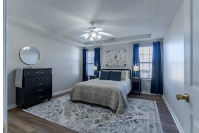 Quiet 3BR Duplex • Ideal for Travel, Long-Term Stays, Nurses, & Military Guests