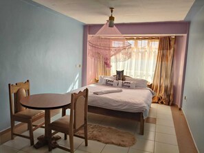 Deluxe-Apartment, Stadtblick | Kostenloses WLAN