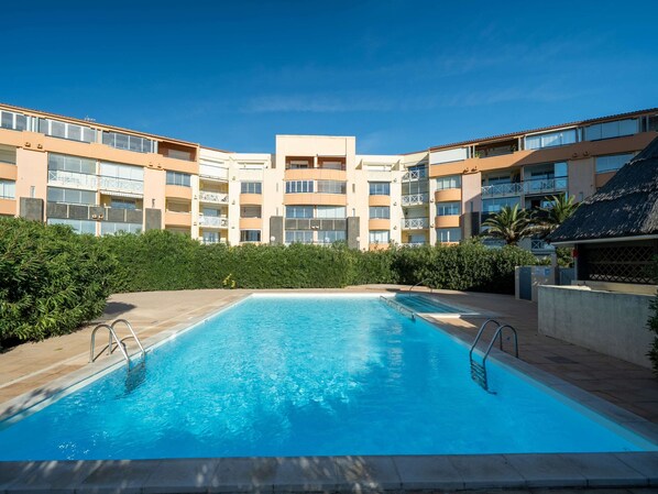 Apartament | Piscina | Piscina a l'aire lliure 