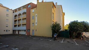 Apartment | Exterior - Le Colisee Ndeg33 - ST4 (Agde)