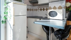 Apartment | Private kitchen - Le Colisee Ndeg33 - ST4 (Agde)