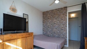 Apartment - Le Colisee Ndeg33 - ST4 (Agde)
