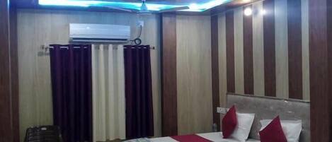 Basic Double Room, Balcony