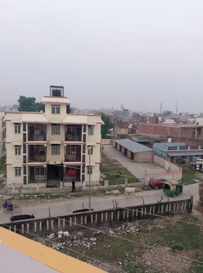 Exterior - Hotel Yash Dham (Ayodhya)