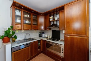House | Private kitchen - 4-bedroom House Near Zadar and the Island of Vir (Privlaka)