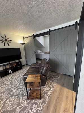 2 sovrum, strykjärn/strykbräda, wi-fi och sängkläder