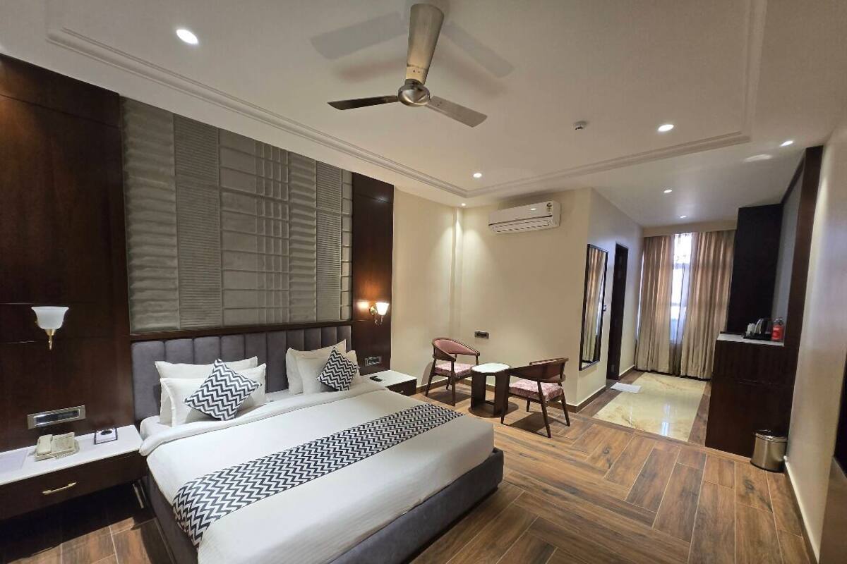 エグゼクティブ ダブルルーム シティビュー | デスク、防音設備、WiFi (無料)