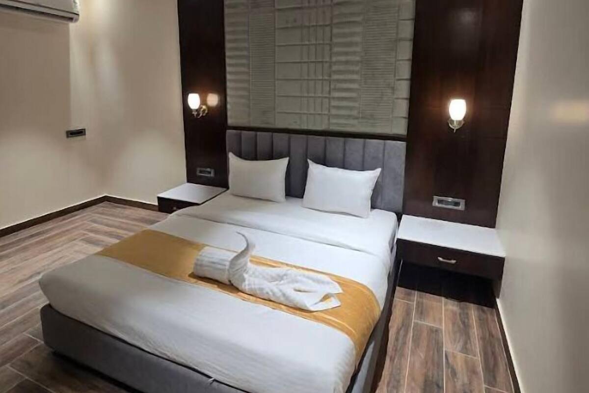 エグゼクティブ シングルルーム | デスク、防音設備、WiFi (無料)