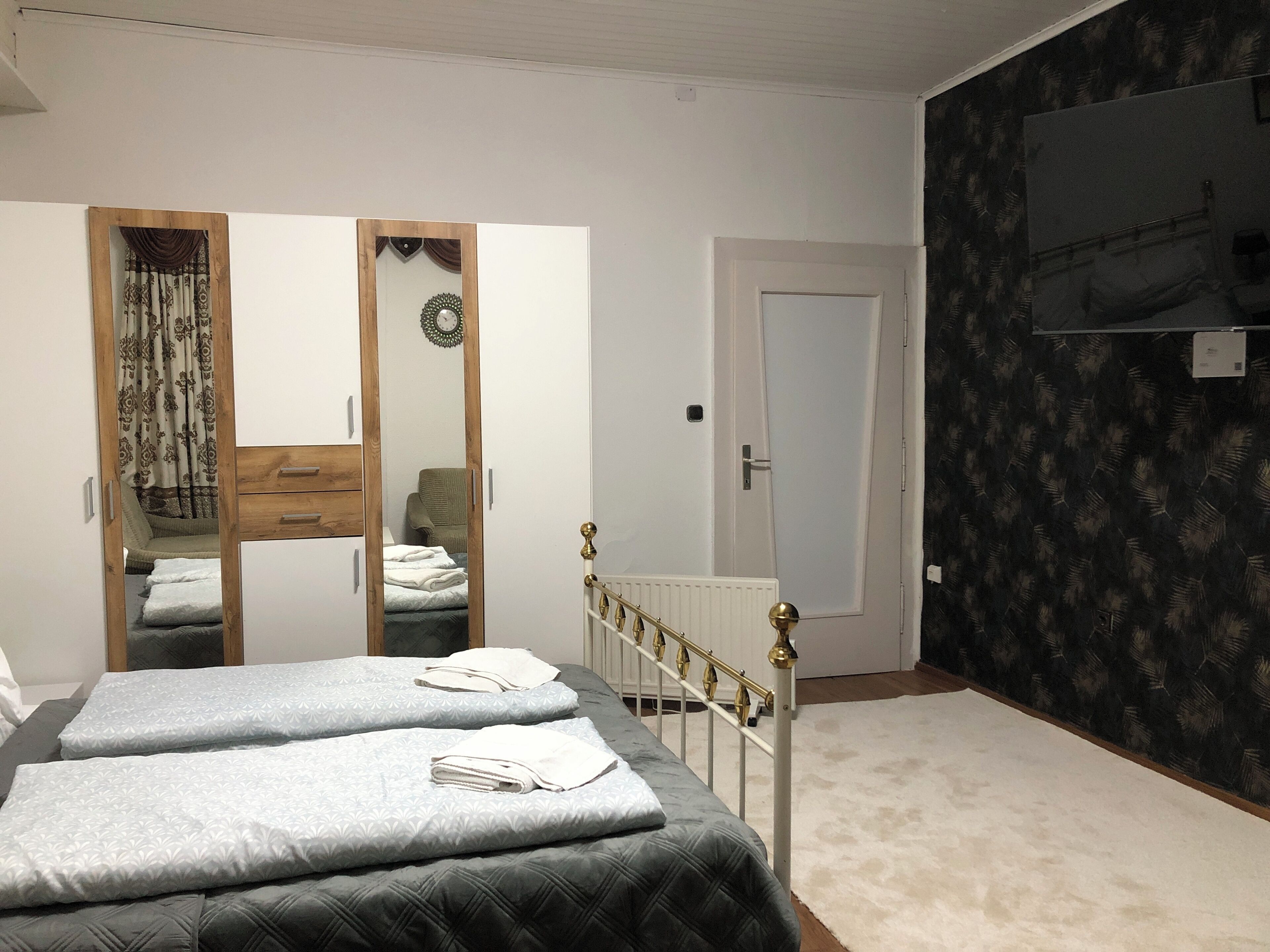 基础公寓 | 熨斗/熨板、免费 WiFi