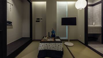 Standard Double Room, City View | Premium bedding, blackout drapes, soundproofing, free WiFi