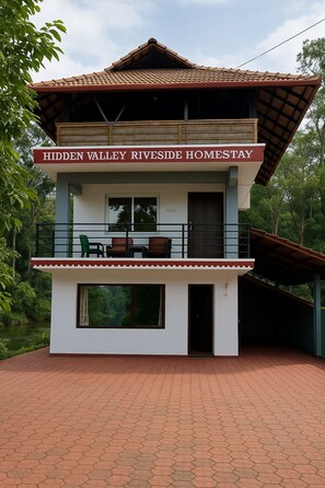 Front of property - Hidden Valley Riverside Homestay   (Madikeri)