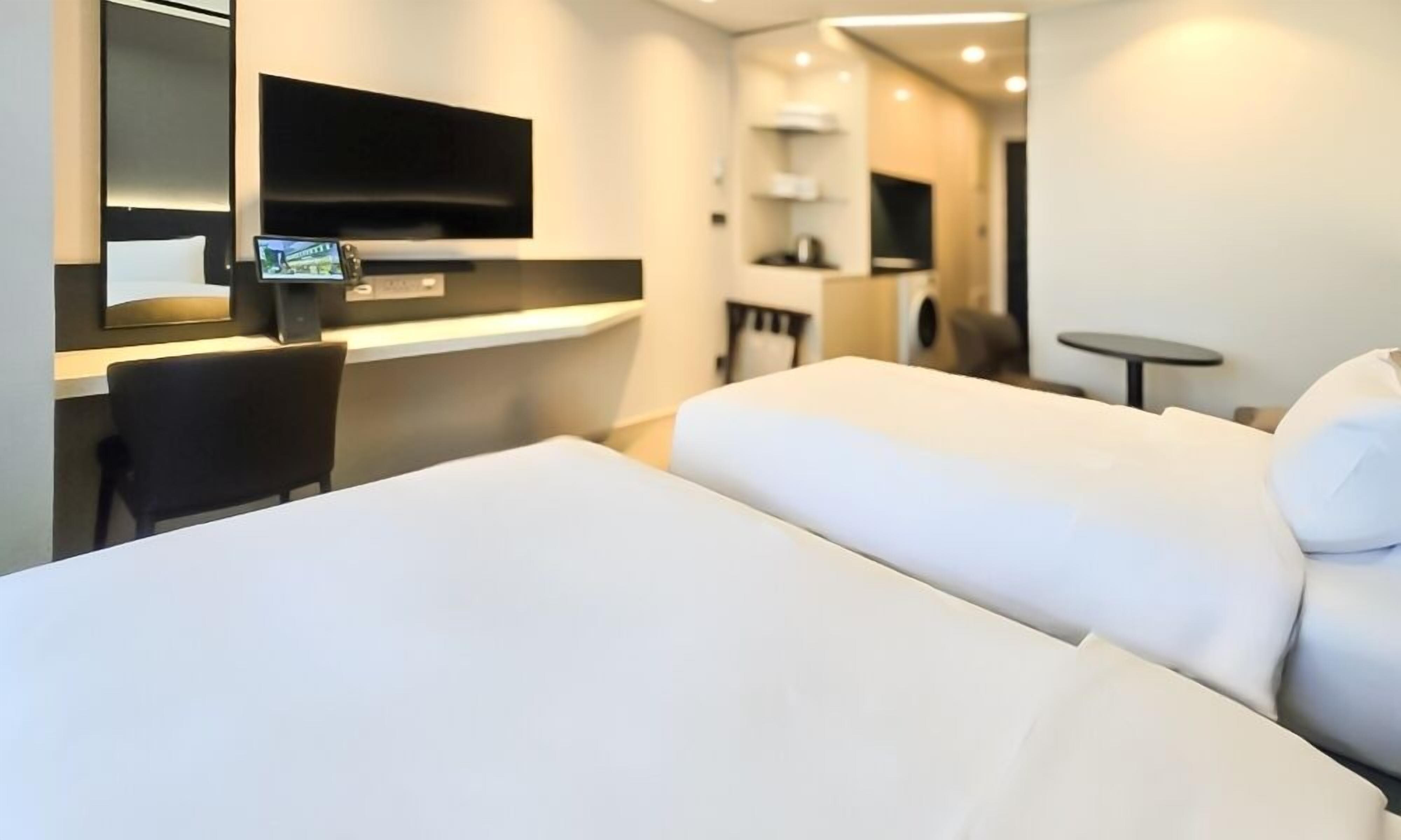 Standard Twin Room | Individually decorated, individually furnished, free WiFi, bed sheets