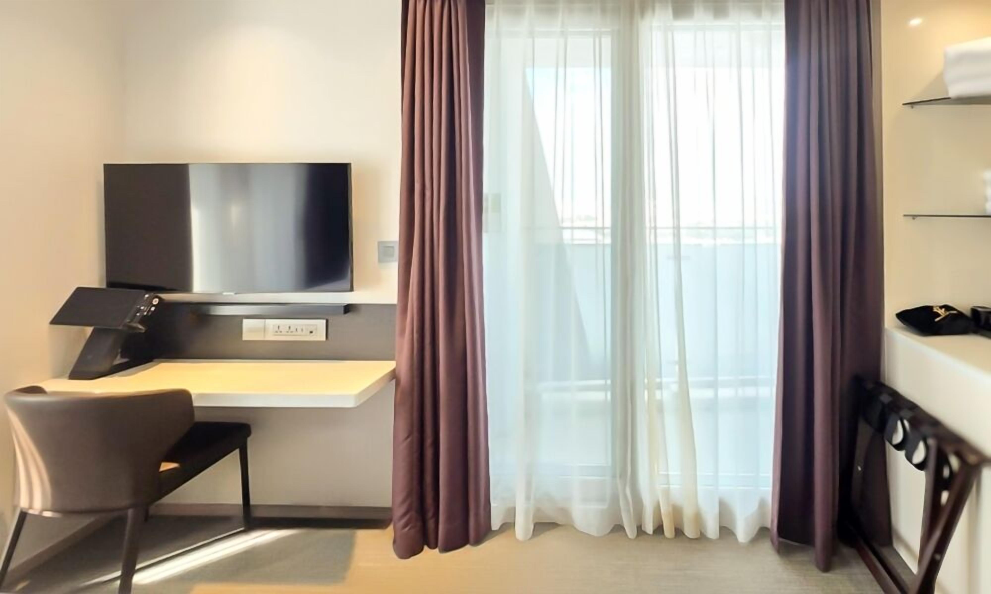 Family Twin Room | Individually decorated, individually furnished, free WiFi, bed sheets