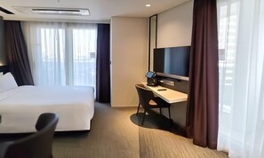 Individually decorated, individually furnished, free WiFi, bed sheets - KINSTAY HOTEL (Goyang)