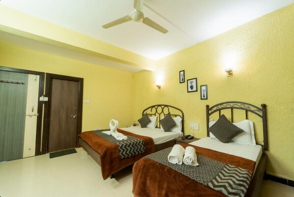 Bureau, chambres insonorisées, Wi-Fi gratuit