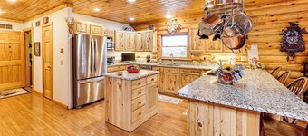 Spacious Log Home w/ 13 Acres, Ponds & Fire Pit!