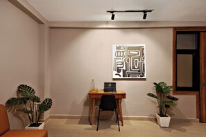 ห้องซูพีเรียดับเบิล | โต๊ะทำงาน, เตารีด/โต๊ะรีดผ้า, Wi-Fi ฟรี