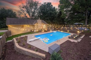 Pool - Howdy Haven! Pool | Hot Tub | Game Room | Karaoke | Theater (Omaha)