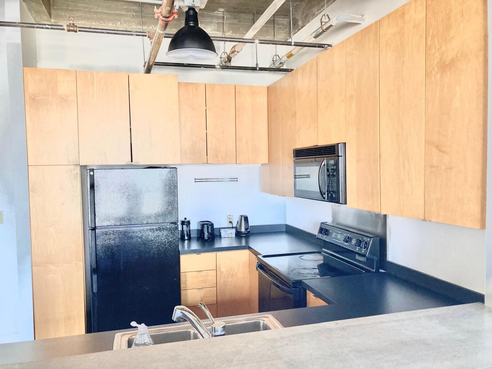 Room | Private kitchen | Fridge, microwave