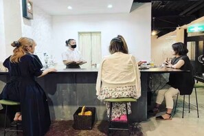 Bar (in der Unterkunft)