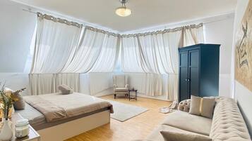 Basic-Apartment | Bügeleisen/Bügelbrett