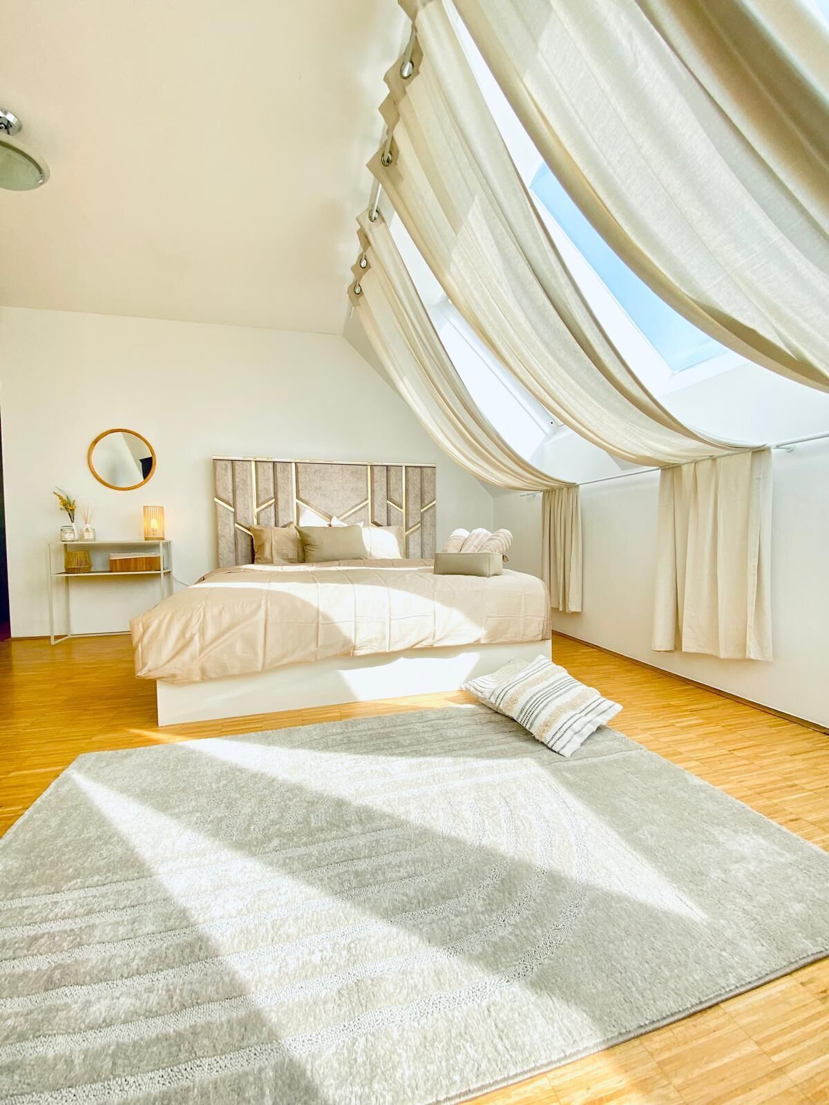 Apartament bàsic | Planxa i posts de planxar 