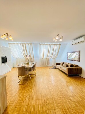 Căn hộ cơ bản | Phòng khách