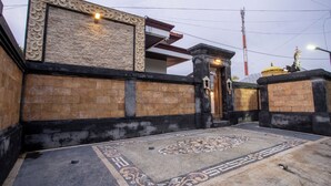 Ảnh chưa phân loại, 5 trong số 29 ảnh, nút